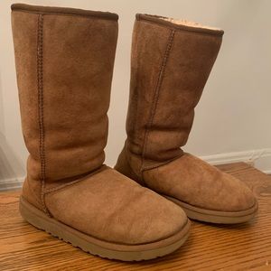 Classic Tall Chestnut UGGs
